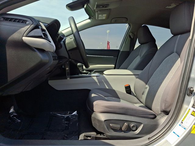 Thumbnail: 2023 Toyota Camry - 13