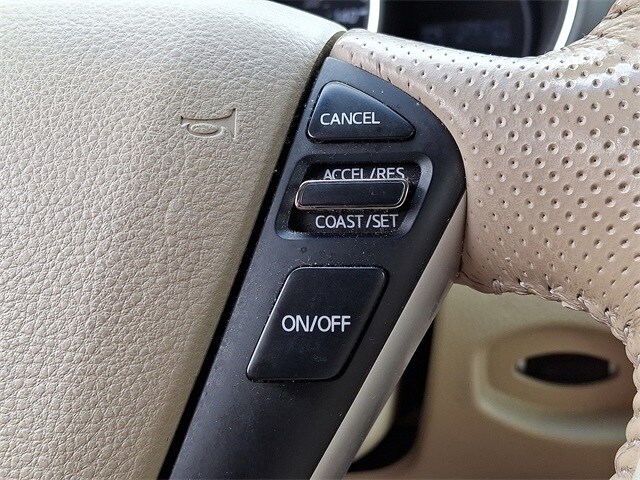 Thumbnail: 2013 Nissan Murano - 23