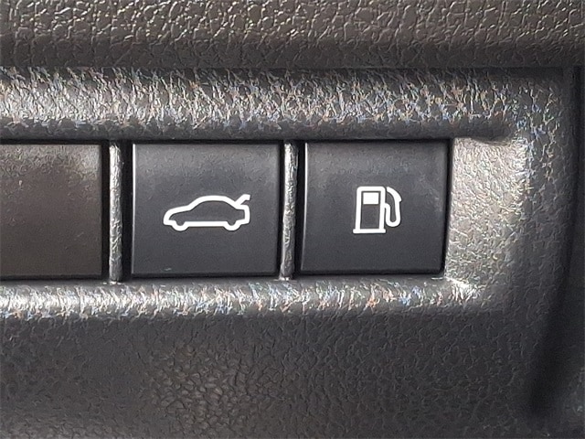 Thumbnail: 2025 Toyota Camry - 26