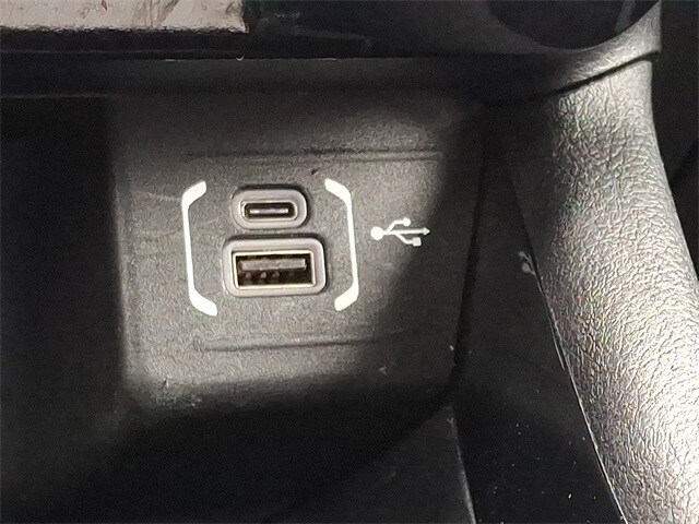 Thumbnail: 2024 Jeep Compass - 24