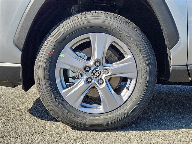 Thumbnail: 2025 Toyota RAV4 - 7