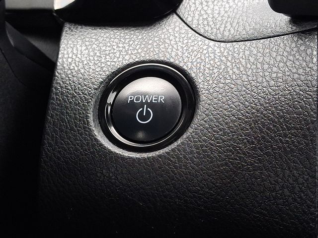 Thumbnail: 2025 Toyota Camry - 22