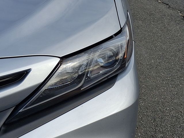 Thumbnail: 2023 Toyota Camry - 9