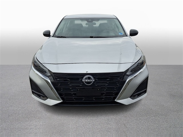 Thumbnail: 2024 Nissan Altima - 2