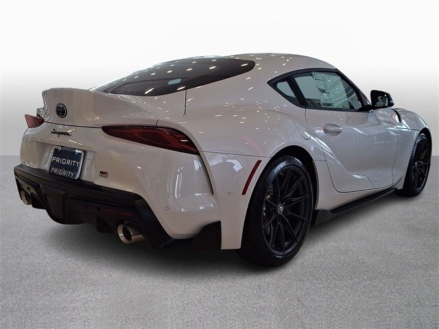 Thumbnail: 2026 Toyota GR Supra - 4