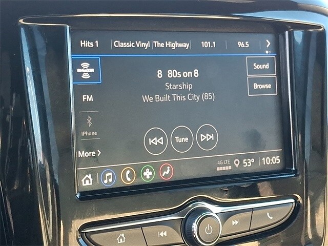 Thumbnail: 2023 Chevrolet Traverse - 17