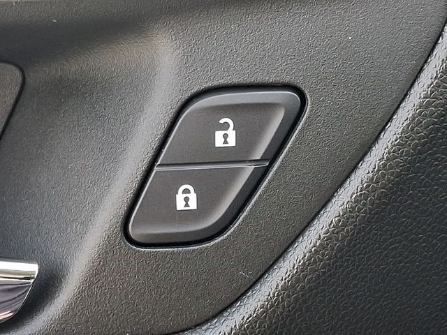 Thumbnail: 2025 Chevrolet Trax - 26