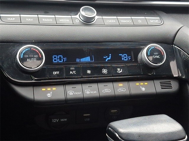 Thumbnail: 2023 Hyundai Elantra - 16