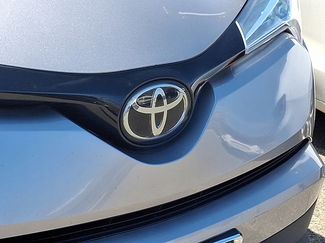 Thumbnail: 2019 Toyota C-HR - 9
