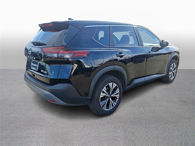 Thumbnail: 2023 Nissan Rogue - 4