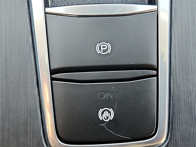 Thumbnail: 2021 Ford Escape - 22