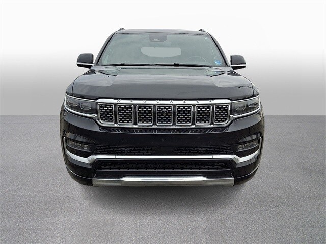 Thumbnail: 2024 Jeep Grand Wagoneer L - 2