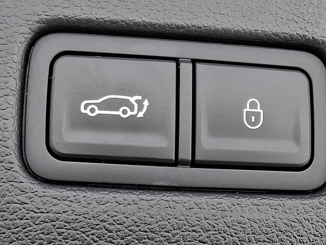 Thumbnail: 2025 Genesis GV80 - 30