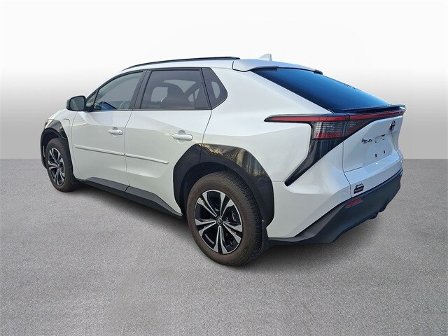 Thumbnail: 2024 Toyota bZ4X - 6