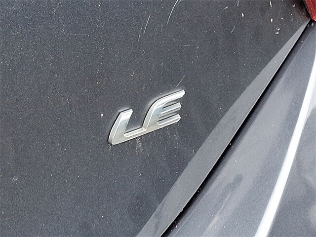 2018 Toyota Corolla LE 10