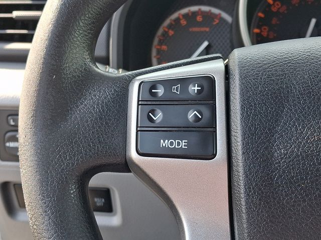 Thumbnail: 2011 Toyota 4Runner - 21