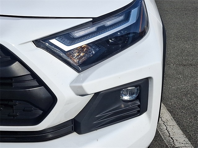 Thumbnail: 2024 Toyota RAV4 - 9