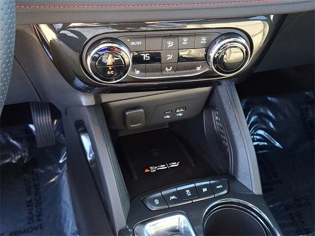 Thumbnail: 2025 Chevrolet TrailBlazer - 16