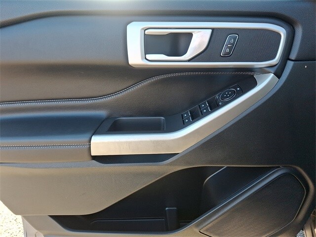 Thumbnail: 2023 Ford Explorer - 13