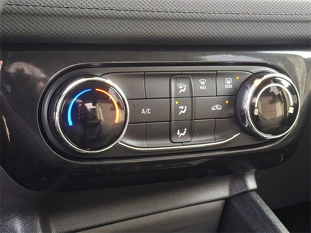 Thumbnail: 2025 Chevrolet TrailBlazer - 15