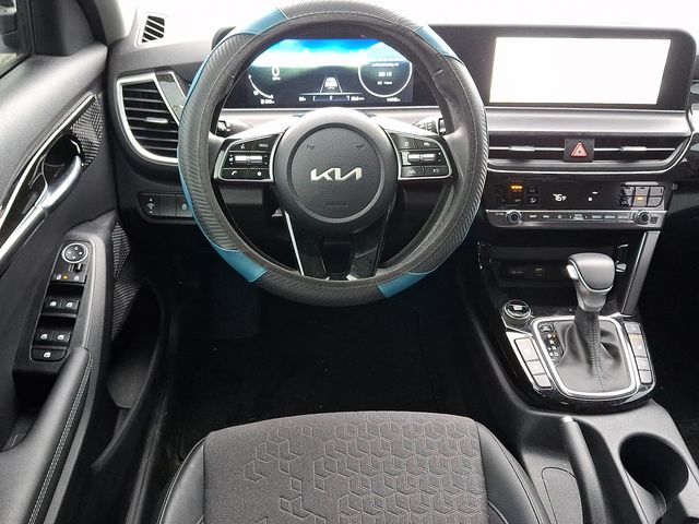 Thumbnail: 2024 Kia Seltos - 11