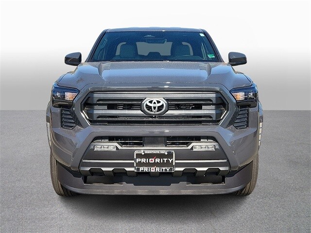 Thumbnail: 2025 Toyota Tacoma - 2