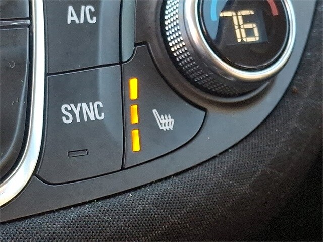 Thumbnail: 2024 Chevrolet Malibu - 25