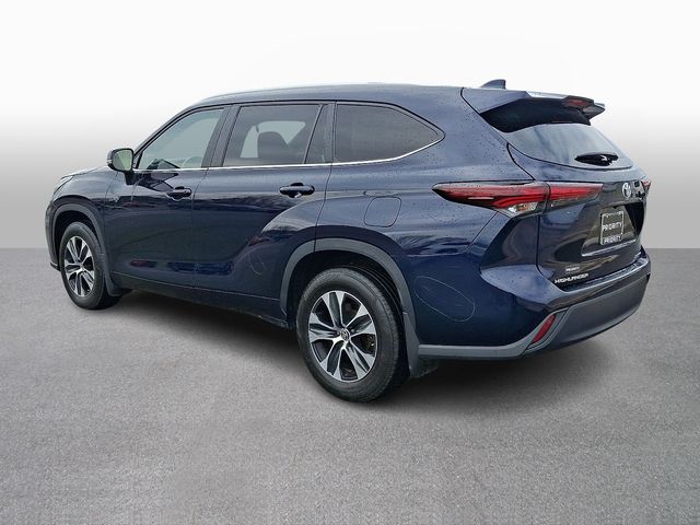 Thumbnail: 2024 Toyota Highlander - 7