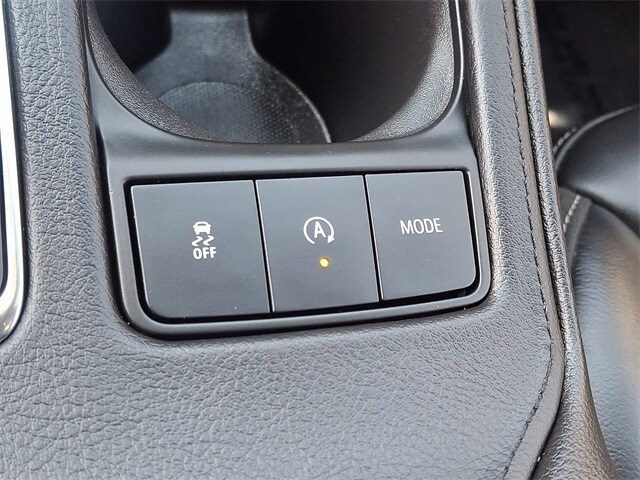 Thumbnail: 2024 Cadillac XT4 - 22