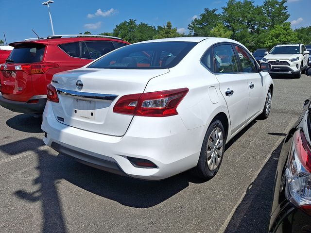 Thumbnail: 2016 Nissan Sentra - 4