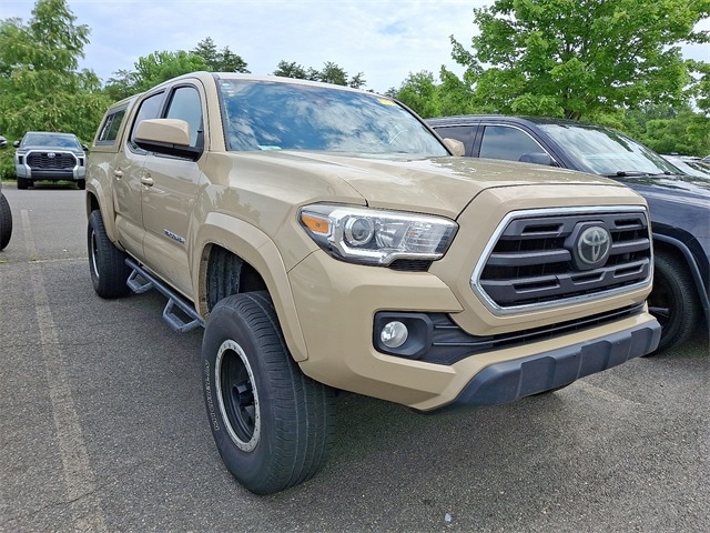 Thumbnail: 2018 Toyota Tacoma - 3