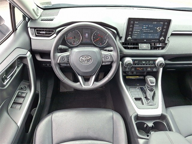 Thumbnail: 2021 Toyota RAV4 - 11