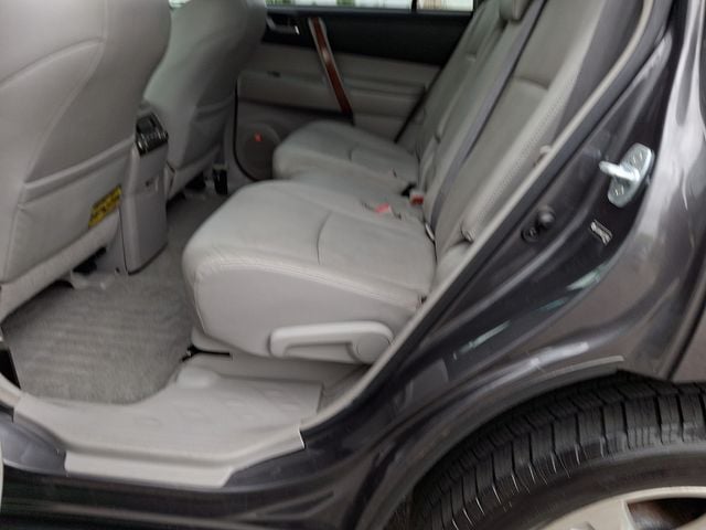 Thumbnail: 2008 Toyota Highlander - 10