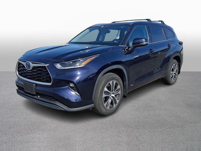 Thumbnail: 2021 Toyota Highlander - 1