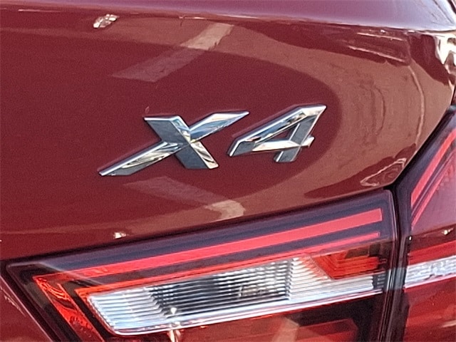 Thumbnail: 2015 BMW X4 - 32