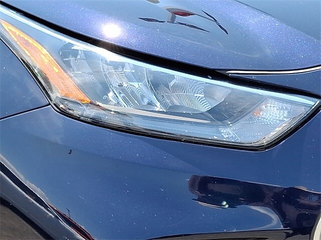 Thumbnail: 2020 Toyota Highlander - 4
