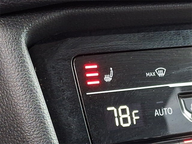 Thumbnail: 2025 Volkswagen Taos - 25