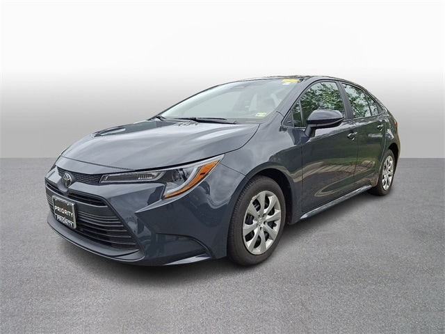 Thumbnail: 2025 Toyota Corolla - 1