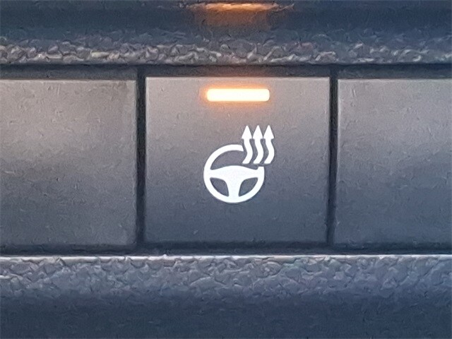 Thumbnail: 2025 Toyota RAV4 - 20