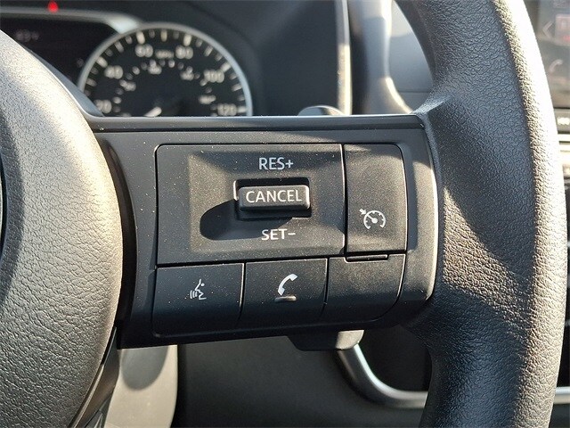 Thumbnail: 2023 Nissan Rogue - 21