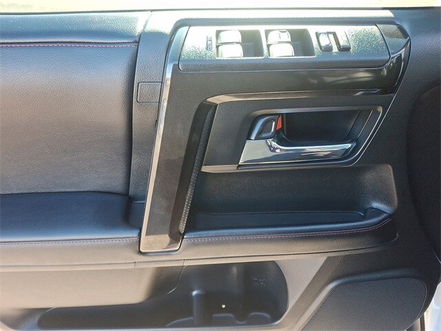 Thumbnail: 2023 Toyota 4Runner - 12