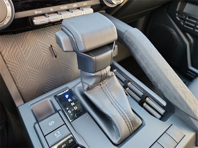 Thumbnail: 2025 Toyota Tacoma - 9