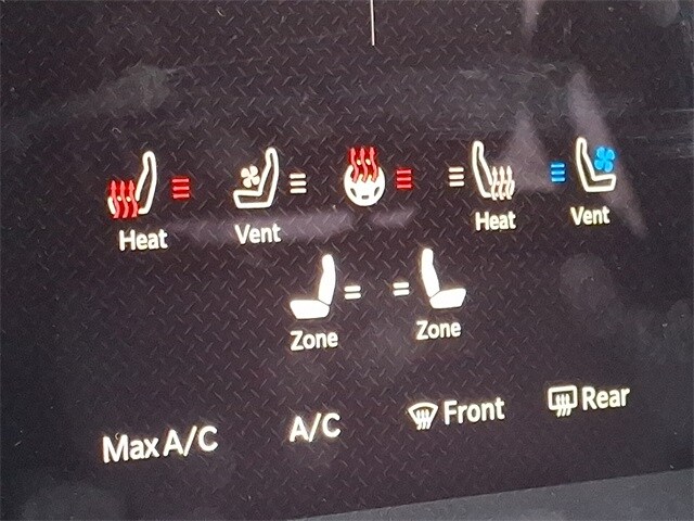 Thumbnail: 2025 RAM 1500 - 26