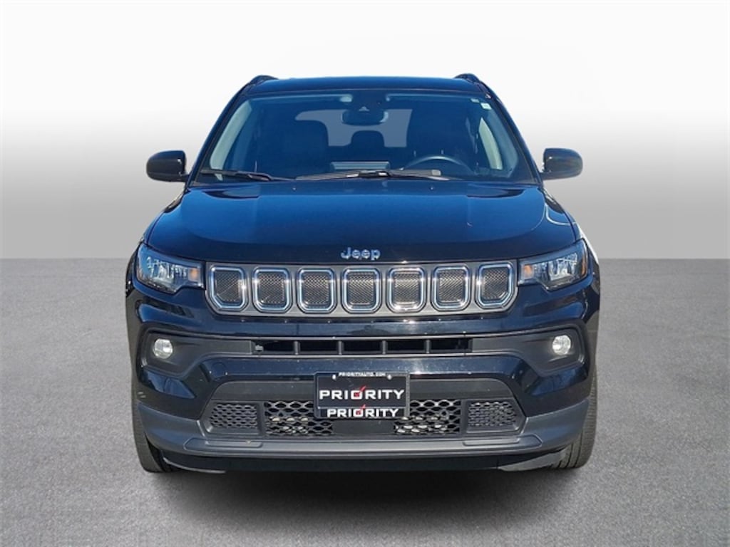 Used 2022 Jeep Compass Latitude SUV
