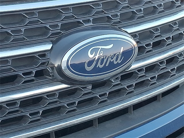 Thumbnail: 2021 Ford Explorer - 4