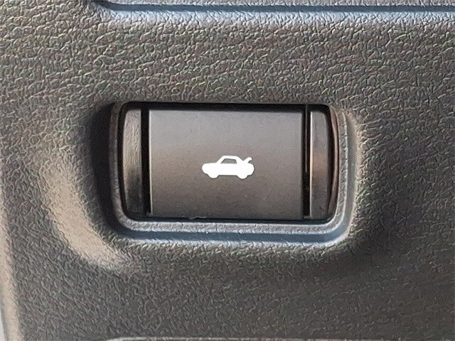 Thumbnail: 2025 Nissan Sentra - 26