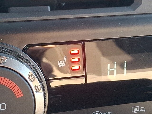 Thumbnail: 2025 Toyota Tacoma - 19