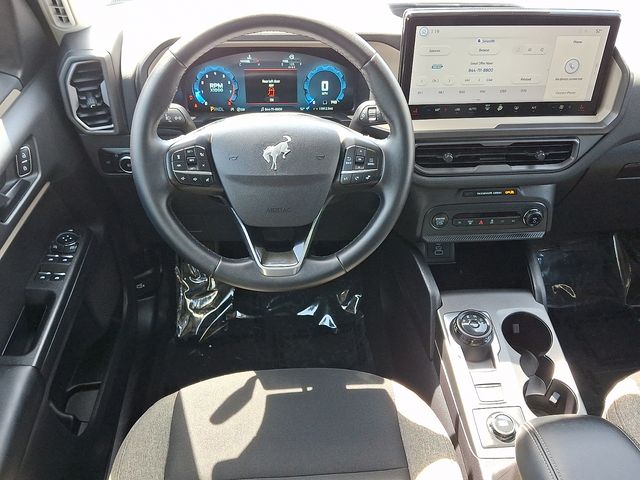 Thumbnail: 2025 Ford Bronco Sport - 11