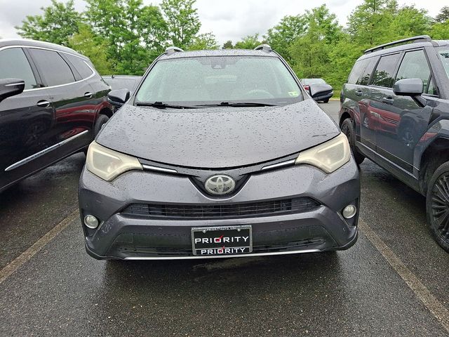 Thumbnail: 2017 Toyota RAV4 - 3