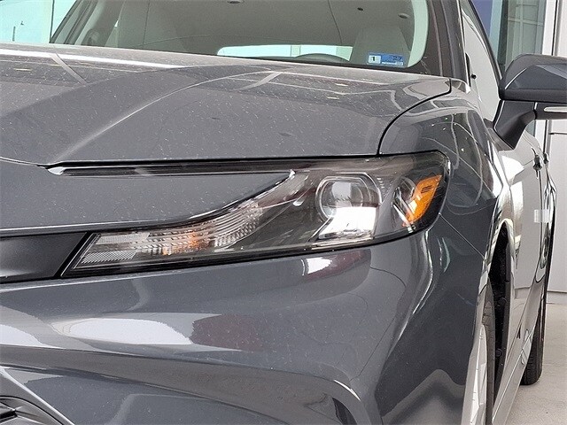 Thumbnail: 2026 Toyota Camry - 9